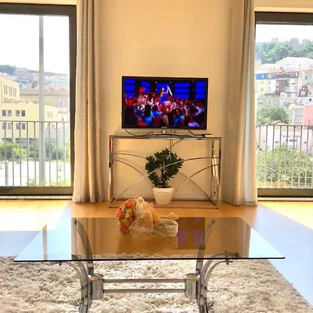 Luxury Castle View Apartment Lisbon Exterior photo